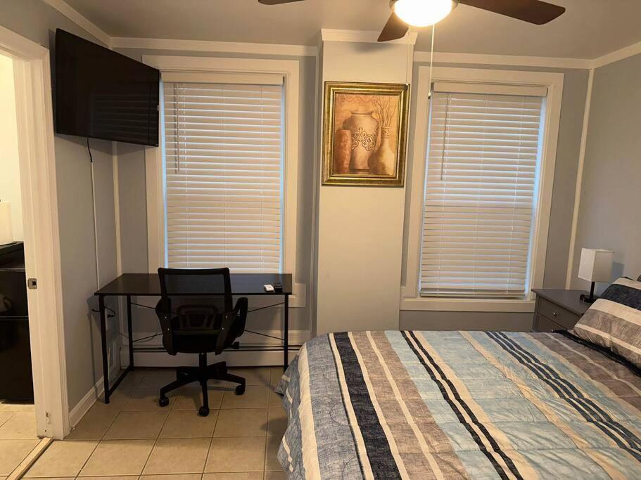 Like 4-Star Hotel, But Cheaper! Pawtucket Esterno foto