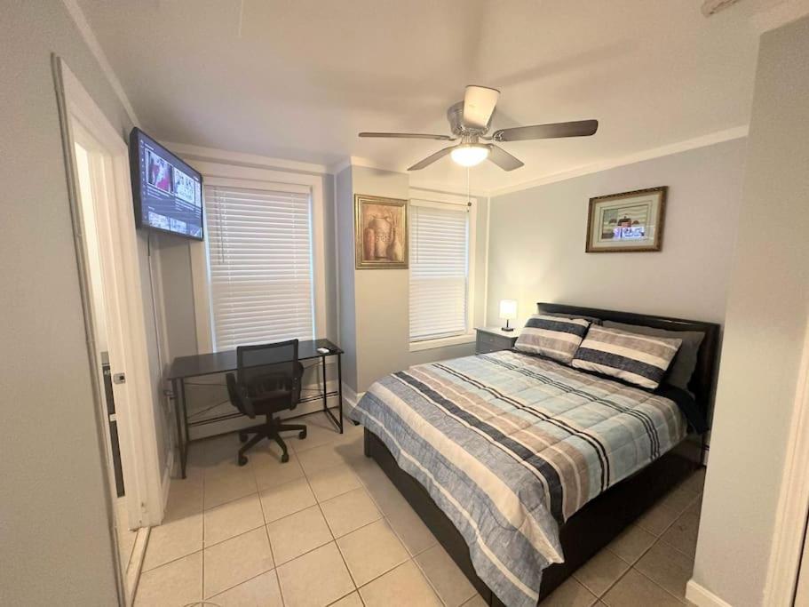Like 4-Star Hotel, But Cheaper! Pawtucket Esterno foto